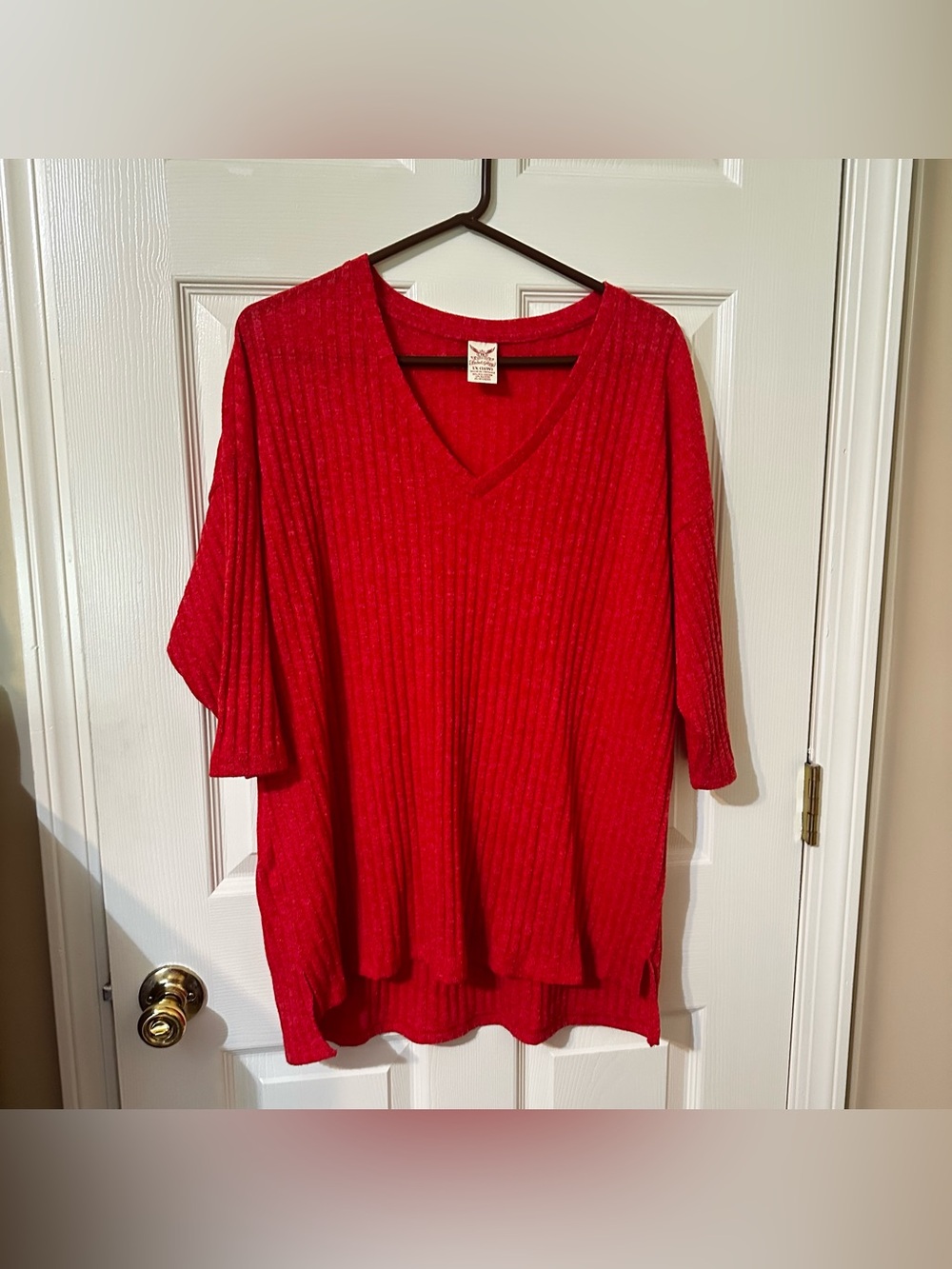 Faded Glory Red Ribbed V-Neck Tunic Top